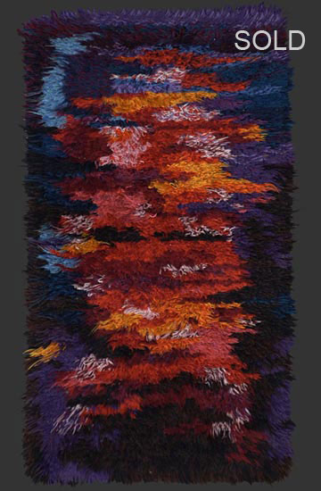 TA 016, modernist rya rug, anonymous, hand-made in Sweden, 1960/70, ca. 140 x 80 cm (4' 8'' x 2' 8''), p.o.a.
