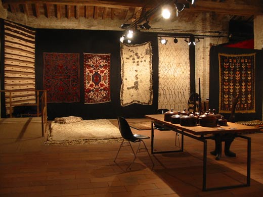 moroccan carpets + rugs